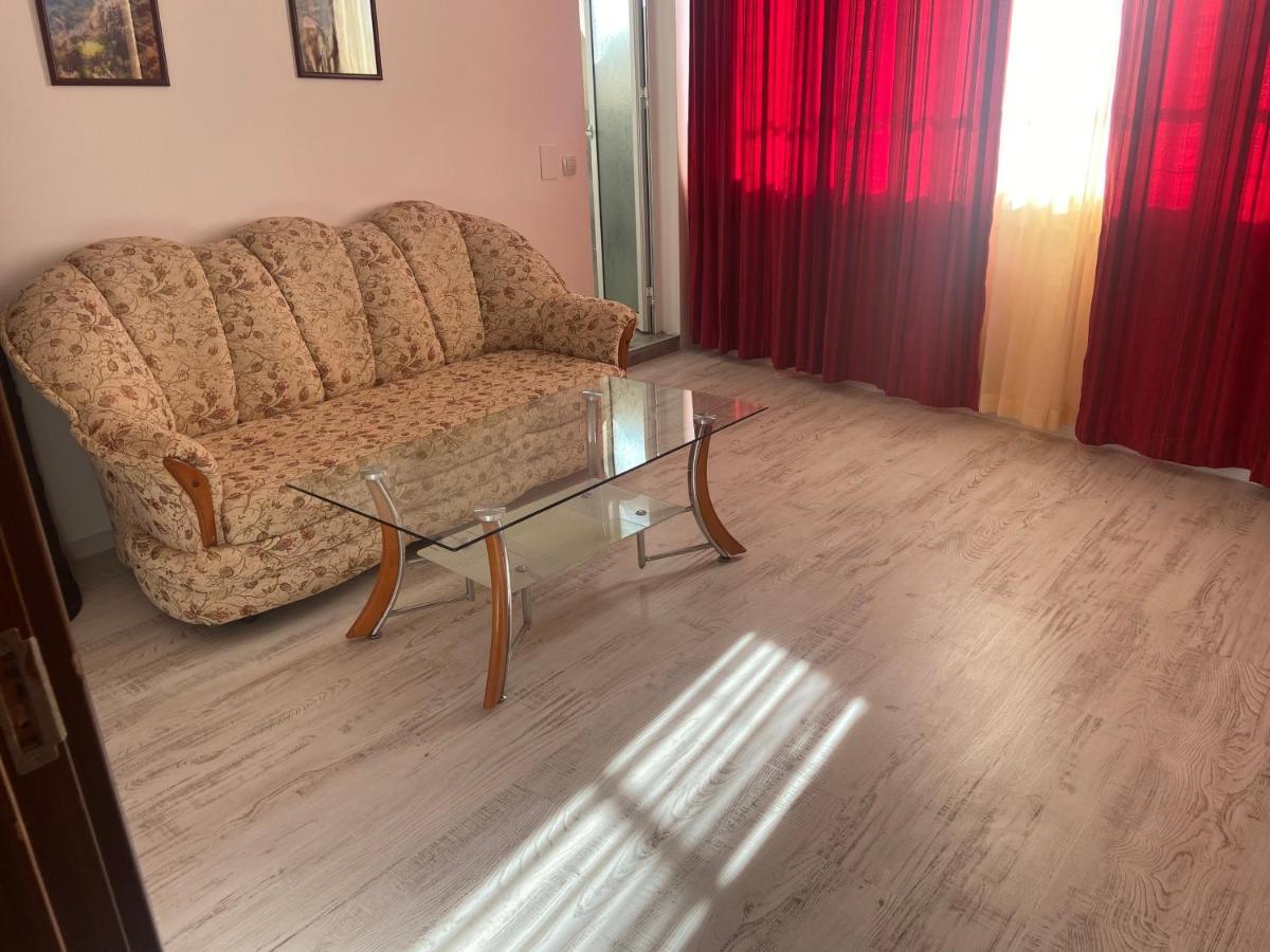 Ribarska Sreshta Family Hotel 사레보 외부 사진