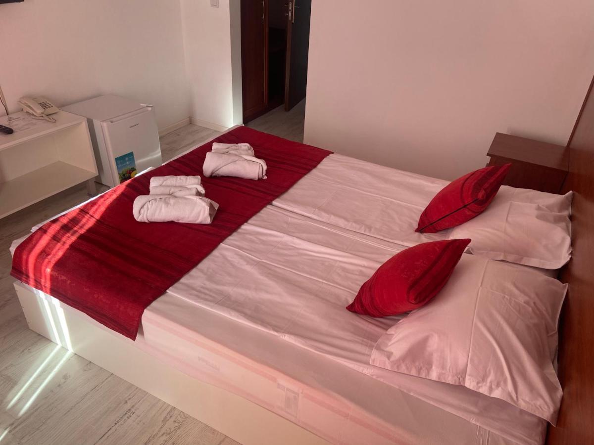 Ribarska Sreshta Family Hotel 사레보 외부 사진